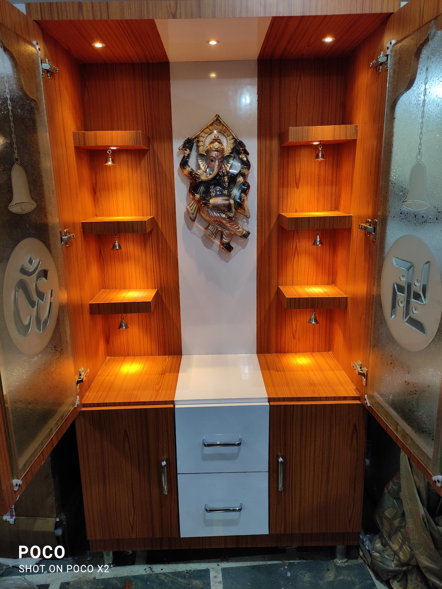 ARTOFINDIA/Designer Brown Pooja Door Glass Mandir For Home/Designer Temple